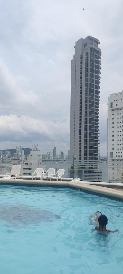 Cartagena Escape Plaza Apartment Bagian luar foto